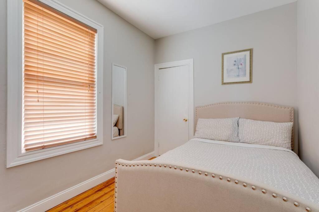 New! Boston Condo Near Mbta, 3Mi To Fenway ! Bagian luar foto