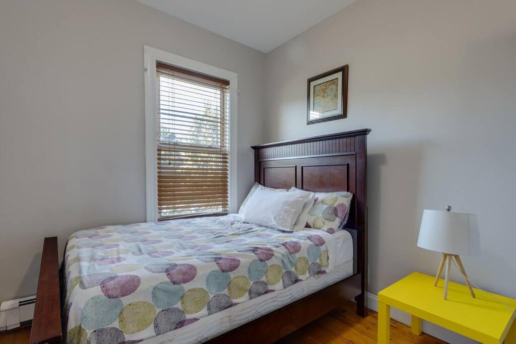 New! Boston Condo Near Mbta, 3Mi To Fenway ! Bagian luar foto